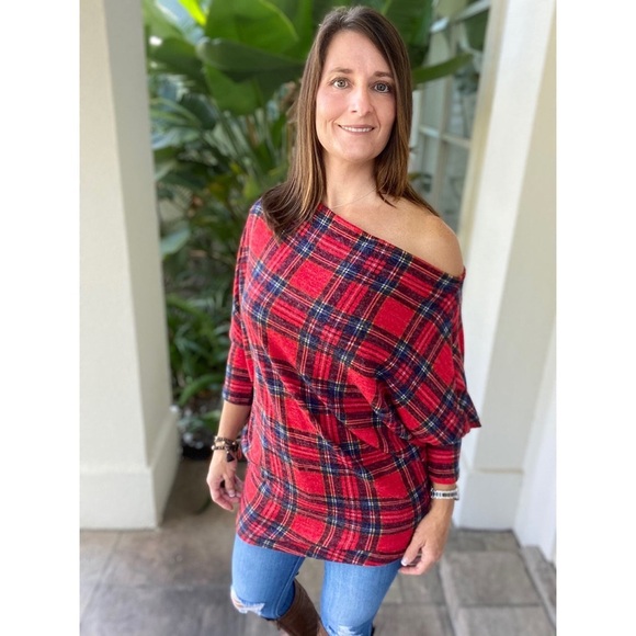 Heimish USA Off Shoulder Holiday Long Sleeve Top - Red Tartan - Size XL - EUC - Picture 2 of 6